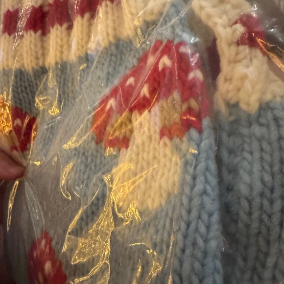 Hand-Knit Mushroom Pet sweater - Picture 5 of 11